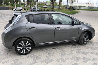 Хэтчбек Nissan Leaf 2015 в Тернополе