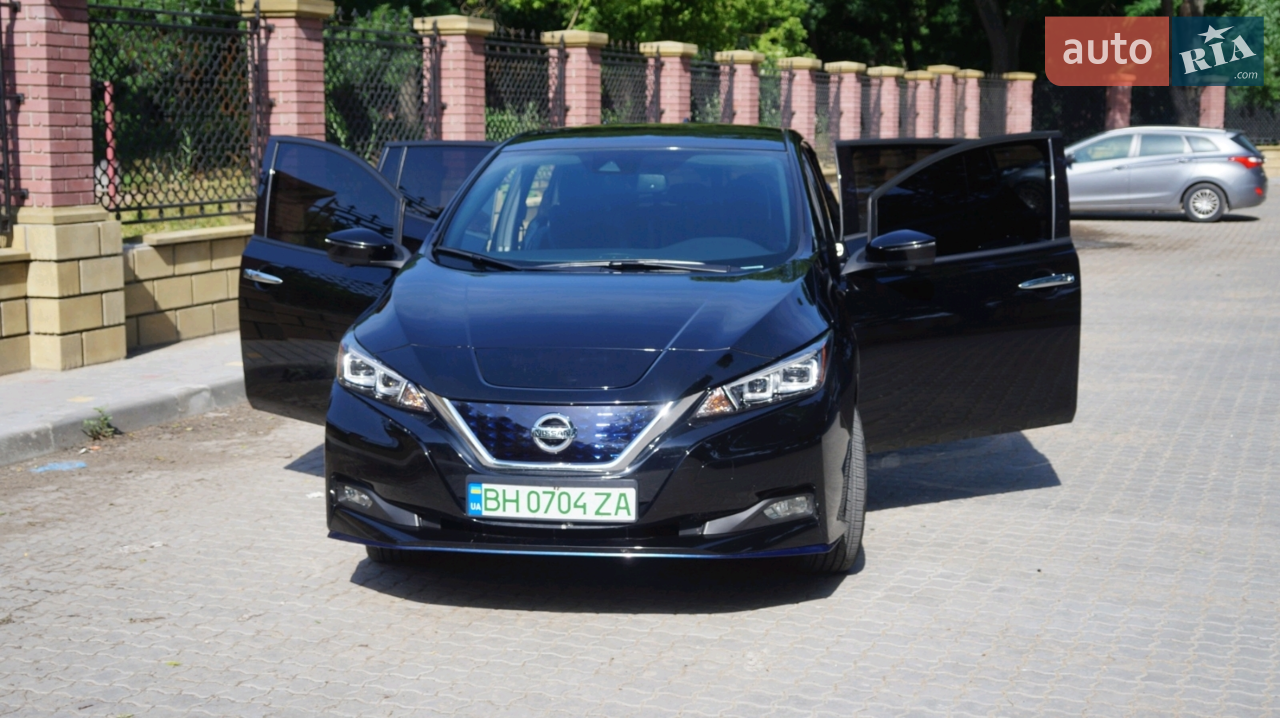 2020 Nissan Leaf - мініатюра 4
