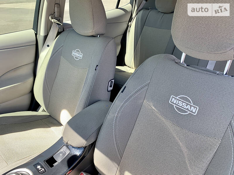 Хетчбек Nissan Leaf 2012 в Одесі