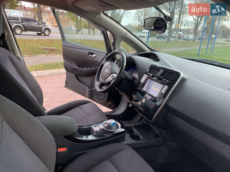 Хэтчбек Nissan Leaf 2014 в Тернополе