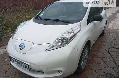 Хэтчбек Nissan Leaf 2016 в Ровно