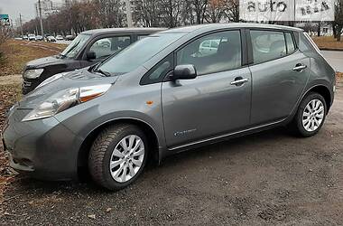 Хэтчбек Nissan Leaf 2015 в Харькове