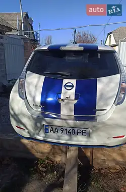 Nissan Leaf 2014