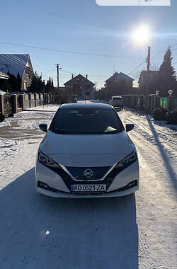 Хэтчбек Nissan Leaf 2021 в Ужгороде