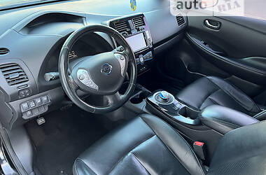 Хэтчбек Nissan Leaf 2013 в Ровно