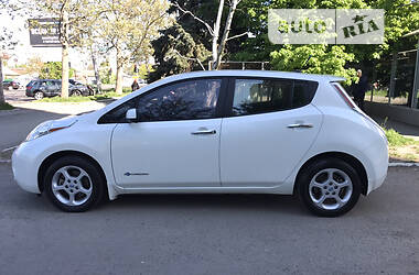 Хэтчбек Nissan Leaf 2014 в Одессе