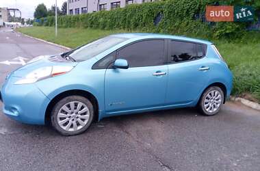 Хэтчбек Nissan Leaf 2014 в Львове