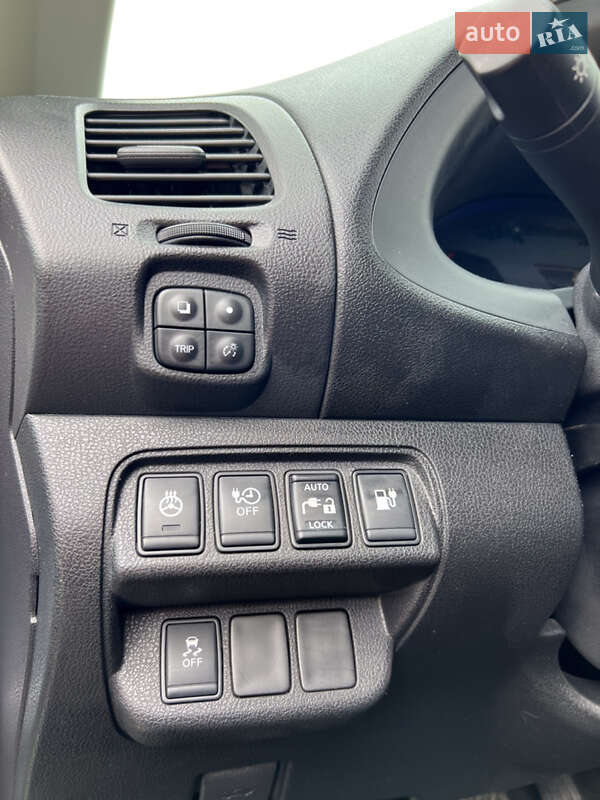 Хетчбек Nissan Leaf 2015 в Івано-Франківську фото 21 Хетчбек Nissan Leaf 2015 в Івано-Франківську