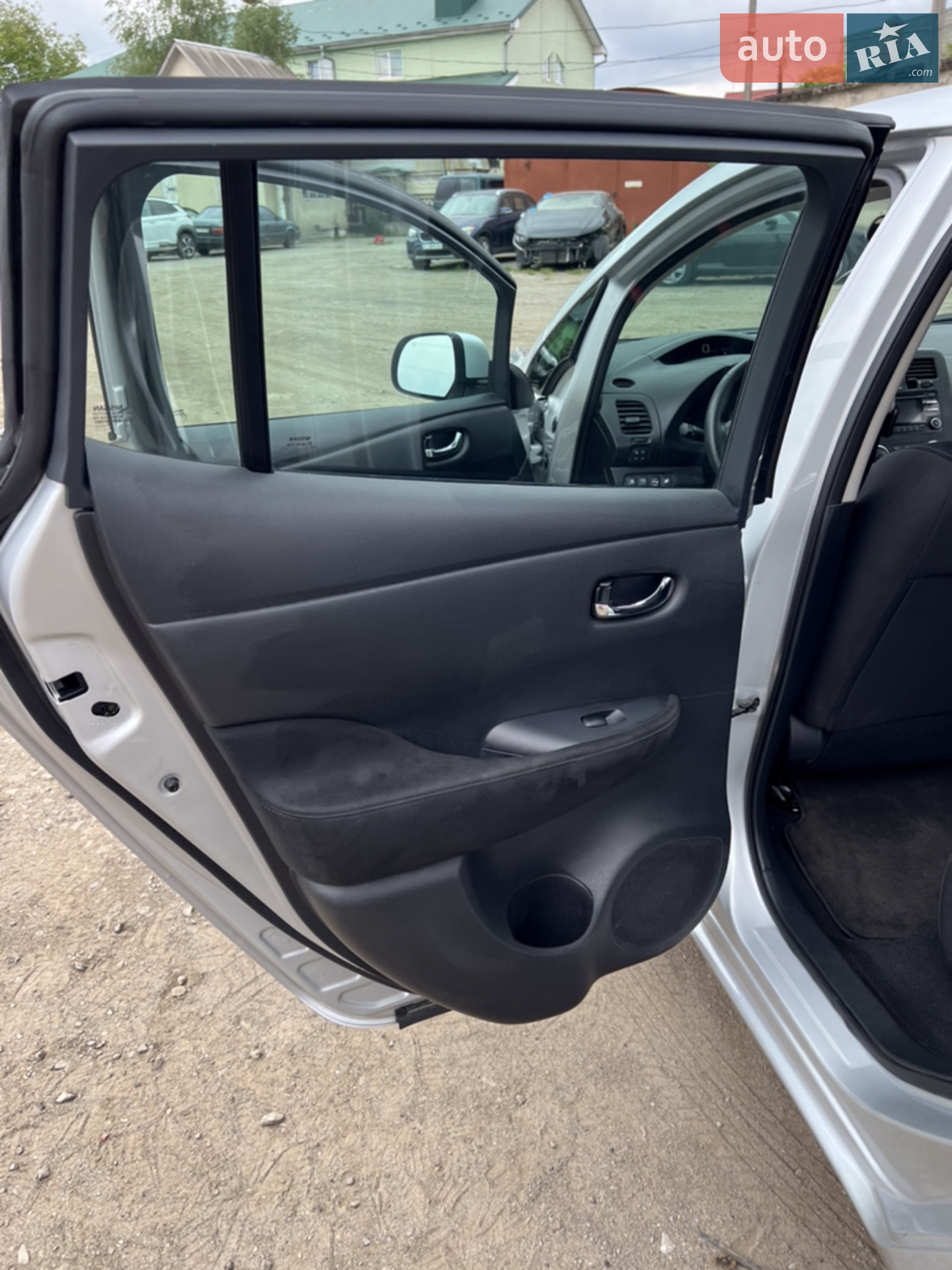 2015 Nissan Leaf - мініатюра 30