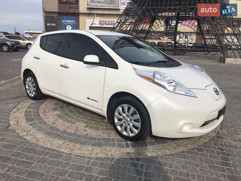 Хэтчбек Nissan Leaf 2016 в Харькове