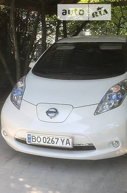 Хэтчбек Nissan Leaf 2016 в Тернополе