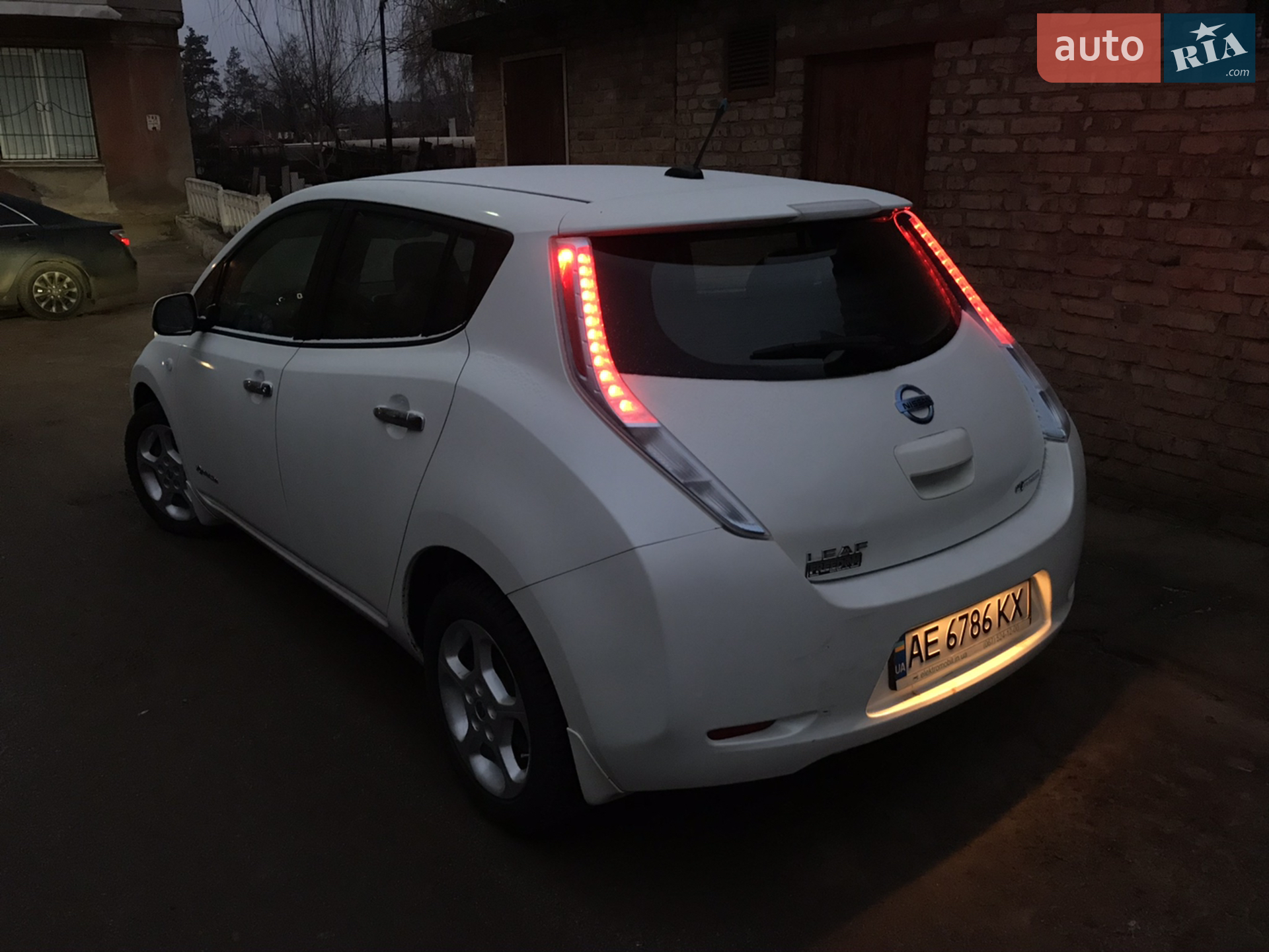 2013 Nissan Leaf - мініатюра 12