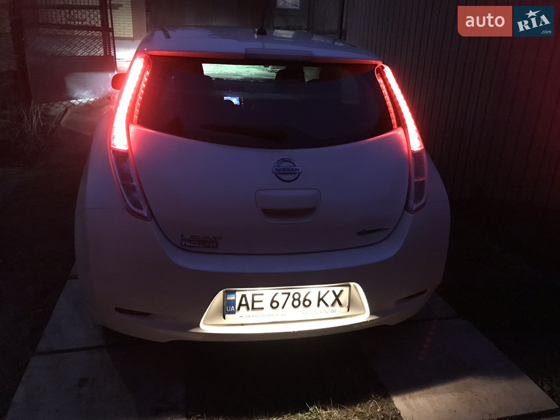 2013 Nissan Leaf - мініатюра 21