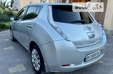 Хетчбек Nissan Leaf 2013 в Тернополі