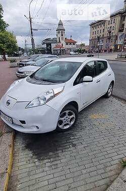 Хетчбек Nissan Leaf 2014 в Миколаєві