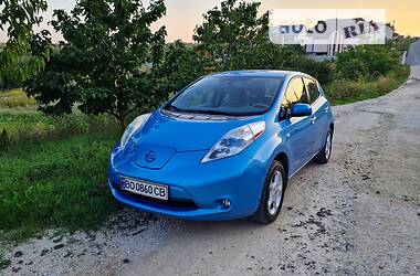 Хетчбек Nissan Leaf 2011 в Тернополі
