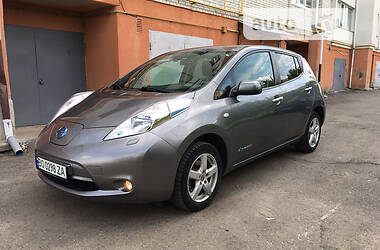 Хэтчбек Nissan Leaf 2014 в Тернополе
