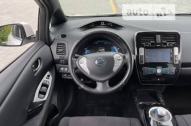 Хэтчбек Nissan Leaf 2014 в Стрые