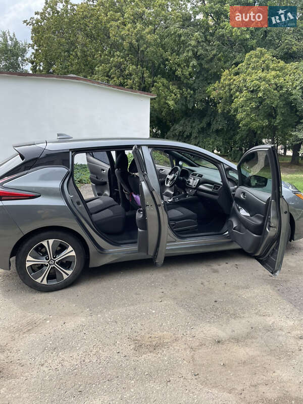 Хэтчбек Nissan Leaf 2018 в Харькове фото 10 Хэтчбек Nissan Leaf 2018 в Харькове