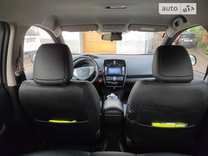 Хэтчбек Nissan Leaf 2014 в Стрые