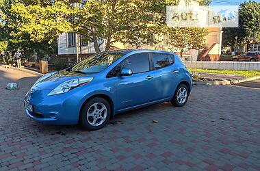 Хэтчбек Nissan Leaf 2013 в Одессе