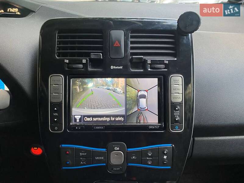 Хэтчбек Nissan Leaf 2016 в Киеве фото 5 Хэтчбек Nissan Leaf 2016 в Киеве