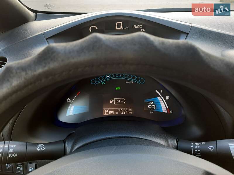 Хэтчбек Nissan Leaf 2017 в Черновцах