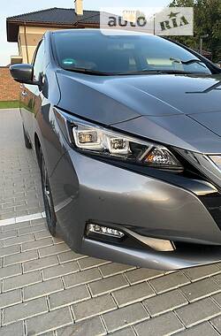 Хэтчбек Nissan Leaf 2019 в Виннице