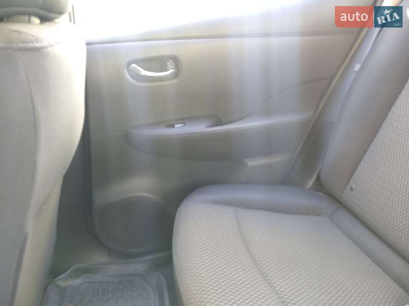 Хэтчбек Nissan Leaf 2017 в Павлограде фото 3 Хэтчбек Nissan Leaf 2017 в Павлограде