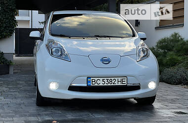 Хетчбек Nissan Leaf 2013 в Львові