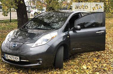 Хетчбек Nissan Leaf 2013 в Києві