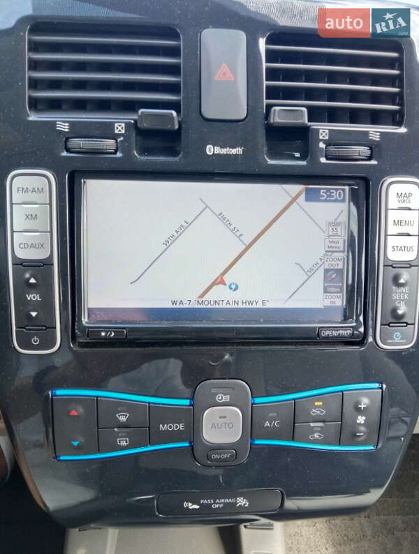 Хетчбек Nissan Leaf 2011 в Одесі фото 7 Хетчбек Nissan Leaf 2011 в Одесі