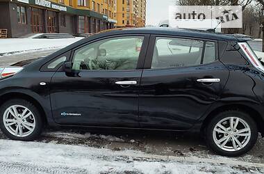 Хэтчбек Nissan Leaf 2012 в Луцке