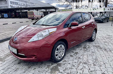 Хэтчбек Nissan Leaf 2015 в Черновцах