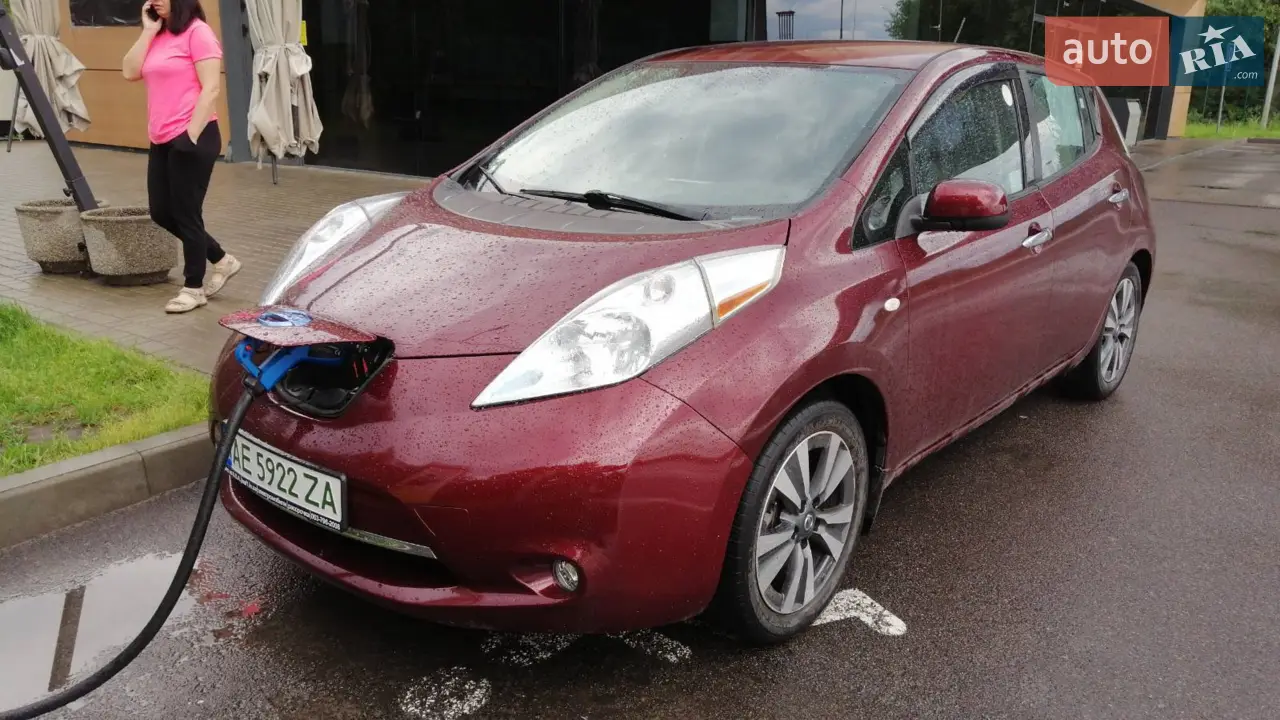 2014 Nissan Leaf - мініатюра 25