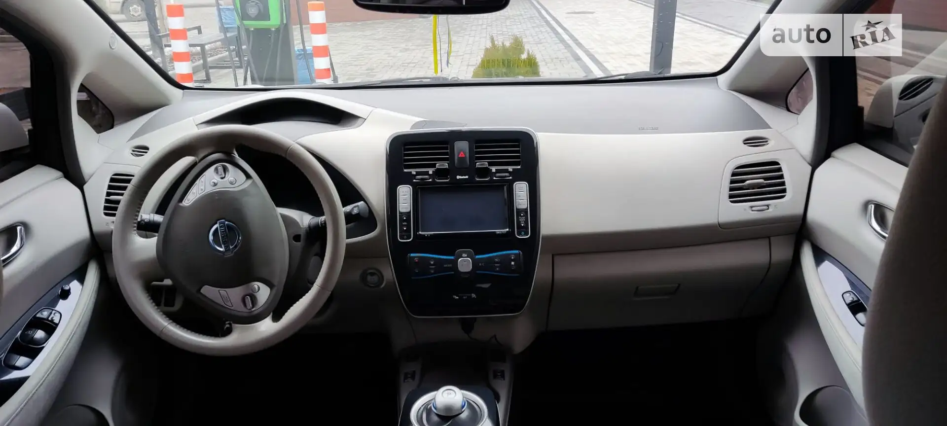 2011 Nissan Leaf - мініатюра 21