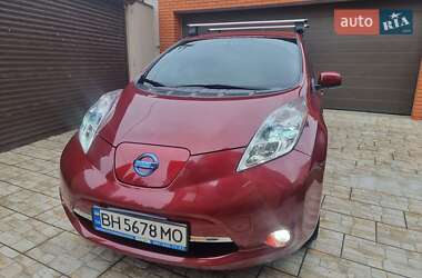 Хэтчбек Nissan Leaf 2013 в Одессе