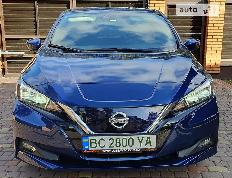Хетчбек Nissan Leaf 2018 в Львові