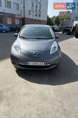 Хетчбек Nissan Leaf 2016 в Полтаві