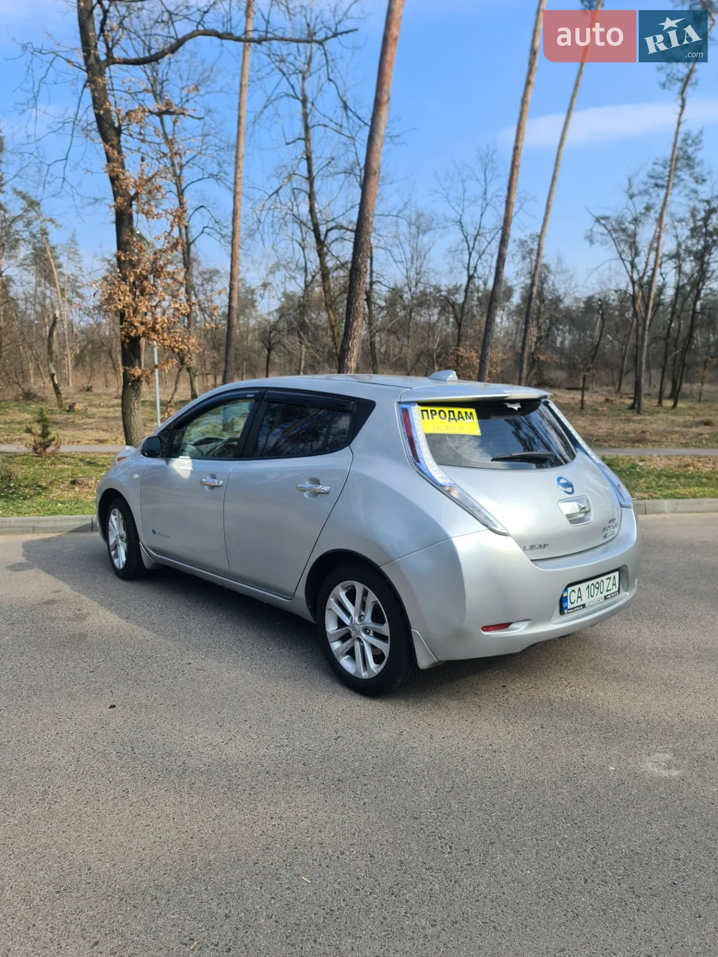 2011 Nissan Leaf - мініатюра 9