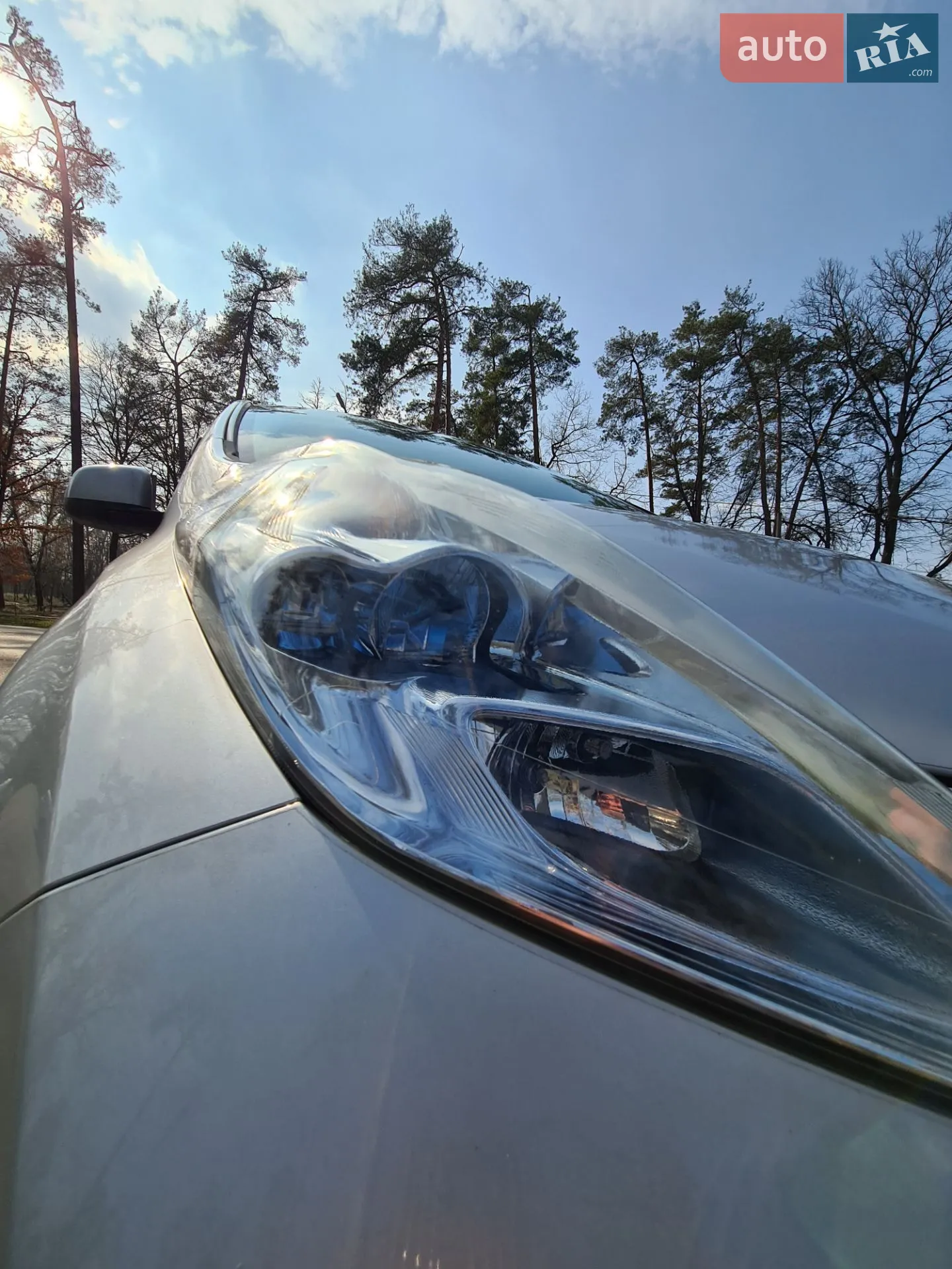 2011 Nissan Leaf - мініатюра 13