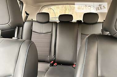 Хэтчбек Nissan Leaf 2020 в 