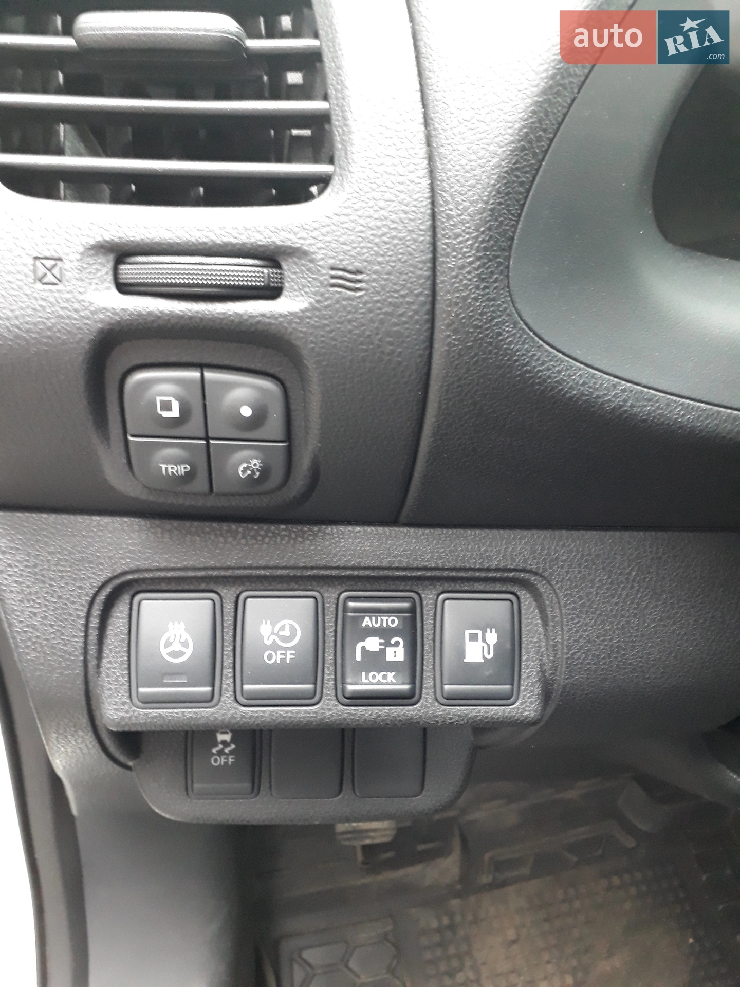2016 Nissan Leaf - мініатюра 36