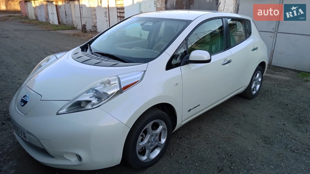 2011 Nissan Leaf - мініатюра 9