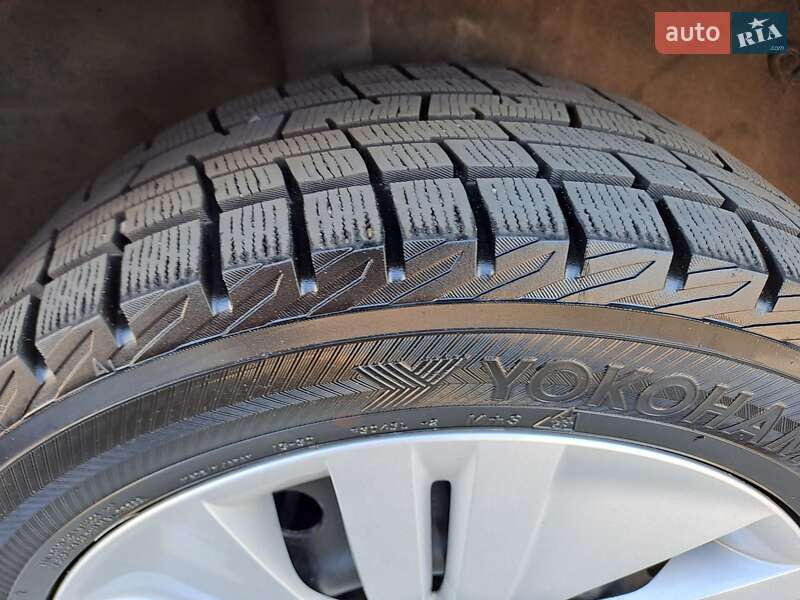 Хетчбек Nissan Leaf 2016 в Києві фото 15 Хетчбек Nissan Leaf 2016 в Києві