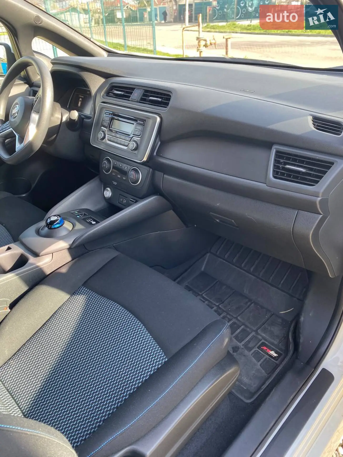 2021 Nissan Leaf - мініатюра 23