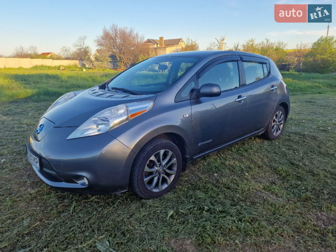 2016 Nissan Leaf - мініатюра 16