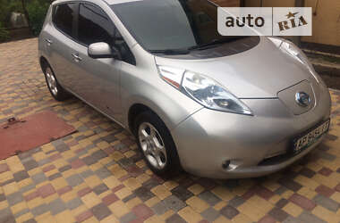 Хэтчбек Nissan Leaf 2013 в Запорожье