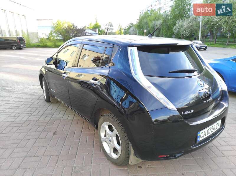 Хэтчбек Nissan Leaf 2013 в Черкассах