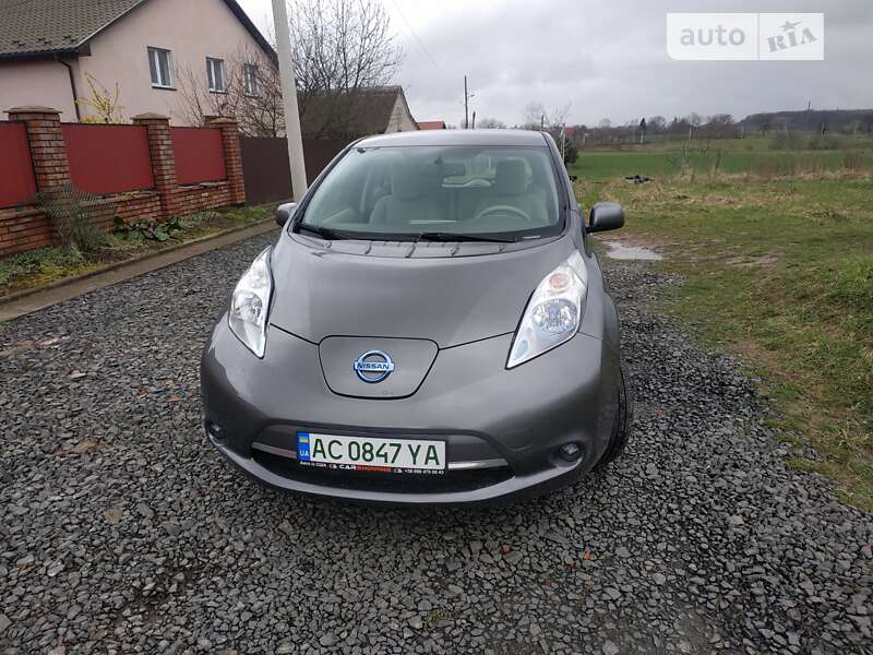 Nissan Leaf 2014